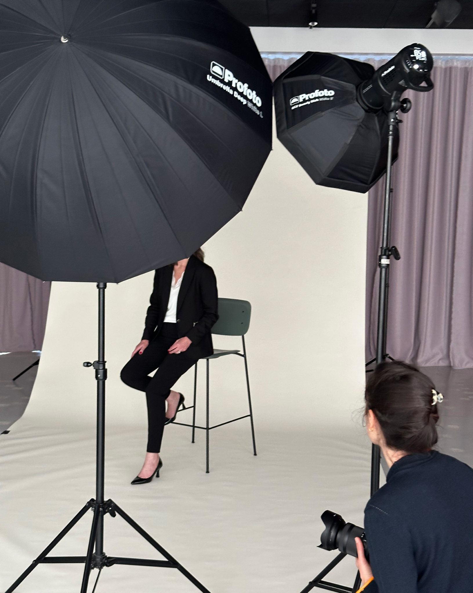 Making-off chez Inetum avec la photographe Deborah Farnault