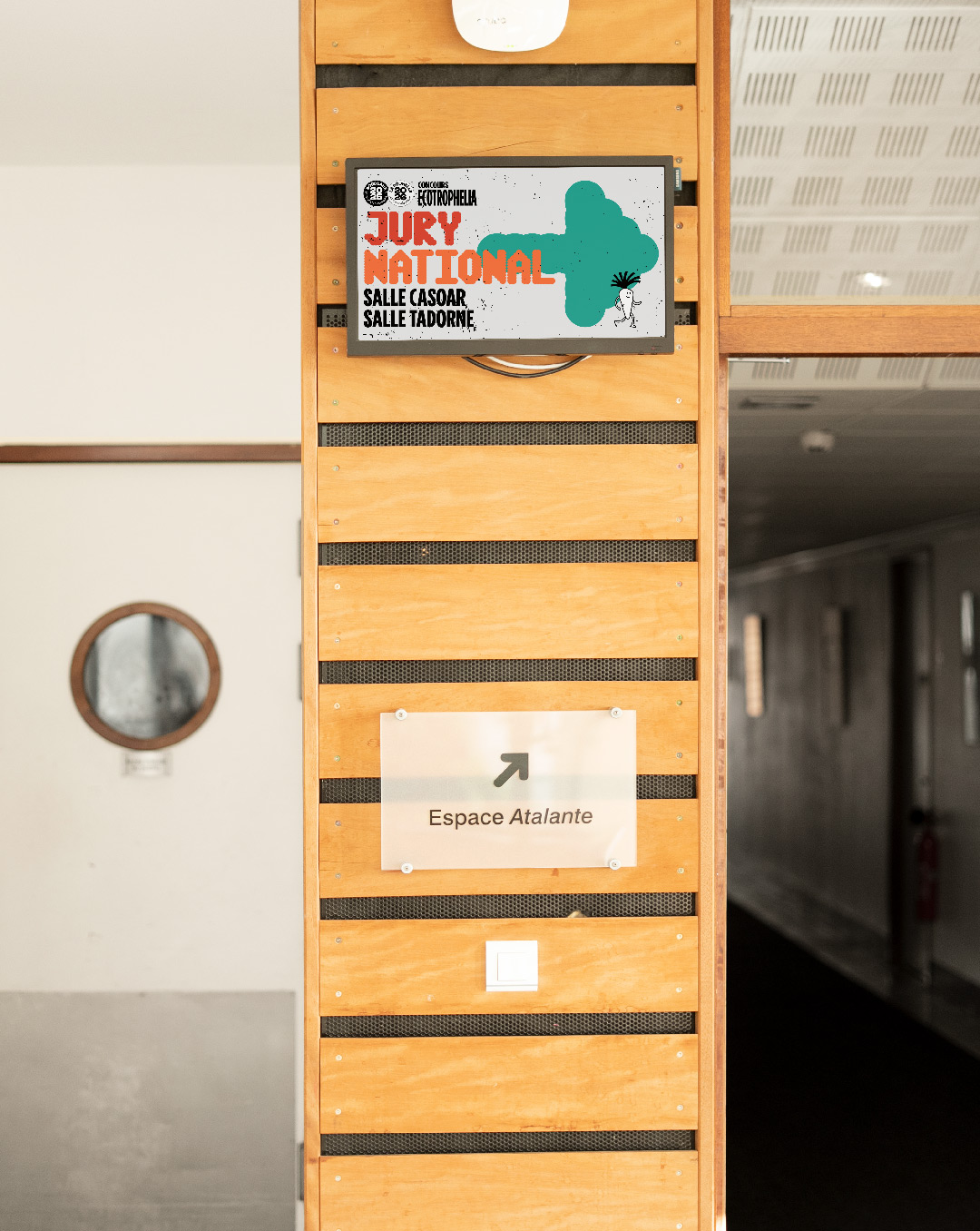 Signalétique du Concours Ecotrophelia France 2026 sur des panneaux ecran TV pour mieux accueillir et guider les publics du festival pendant tous les évènement de la programmation.
